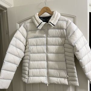 BNWOT All-in-Motion Packable Puffer Jacket